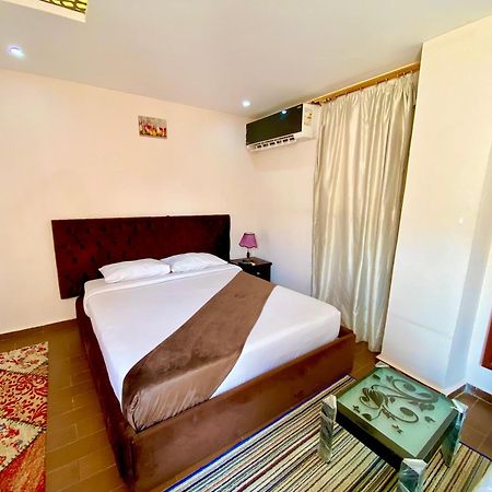 Golden Pyramids Inn Kafrat al Jabal Exterior foto