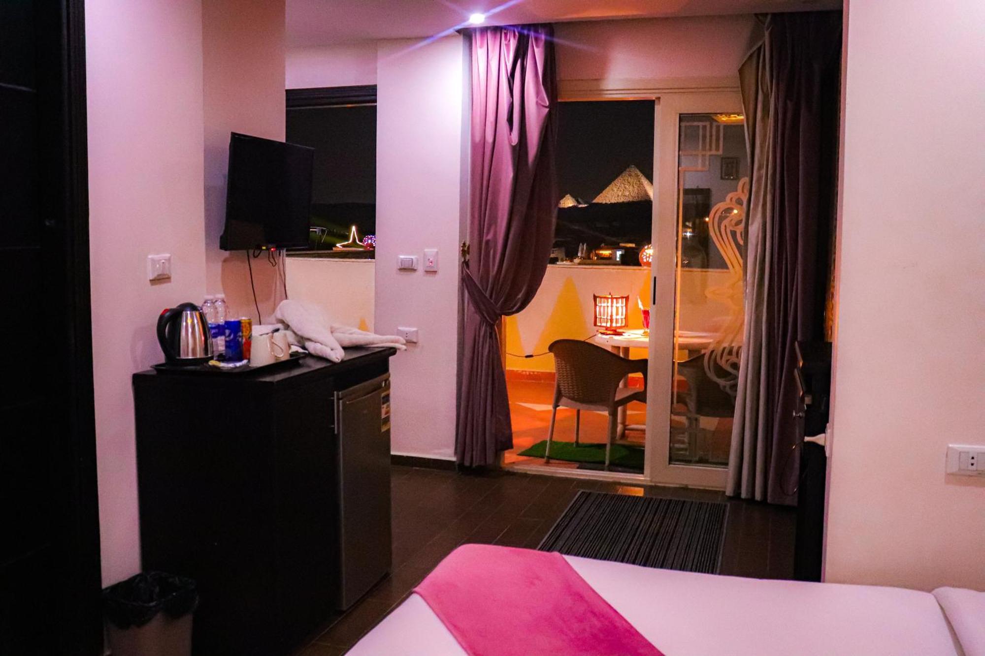 Golden Pyramids Inn Kafrat al Jabal Exterior foto