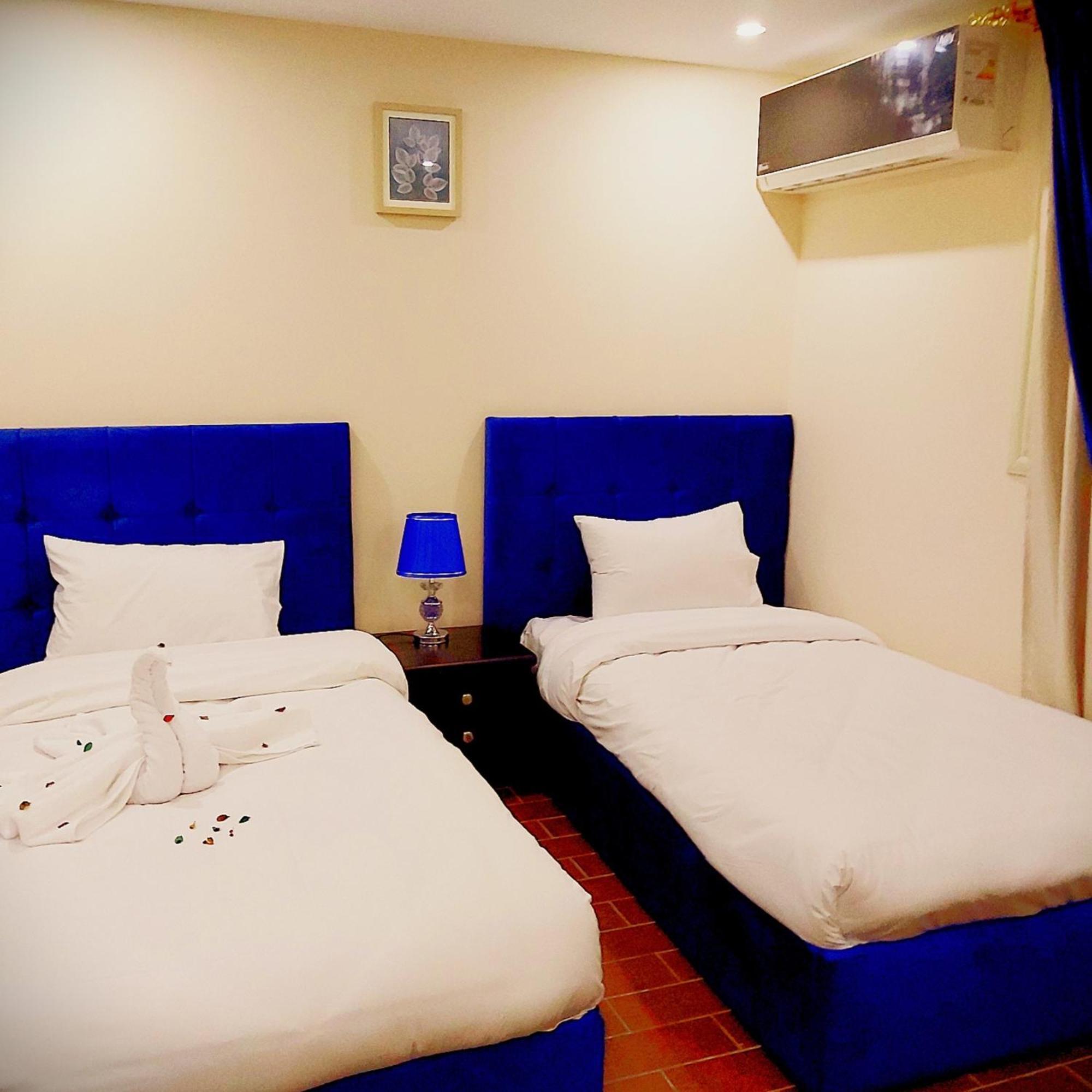 Golden Pyramids Inn Kafrat al Jabal Exterior foto